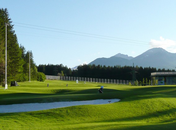 Driving-Range01