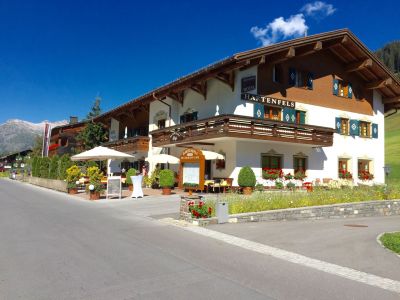 Golf- & Sporthotel Hartenfels